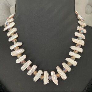 16” freshwater pearl and crystal beaded necklace